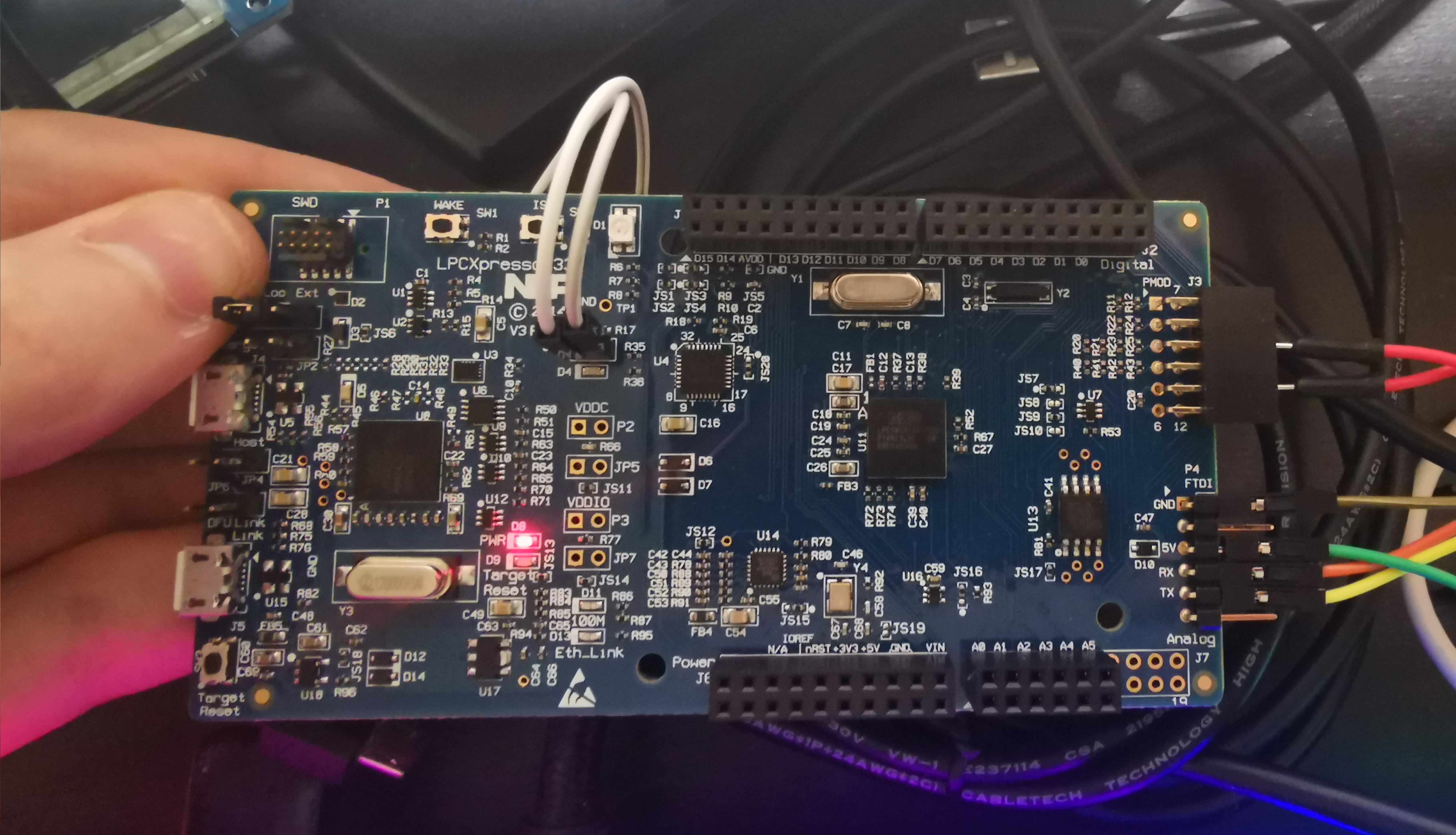 LPCXpresso4337 UART ISP Not working - NXP Community