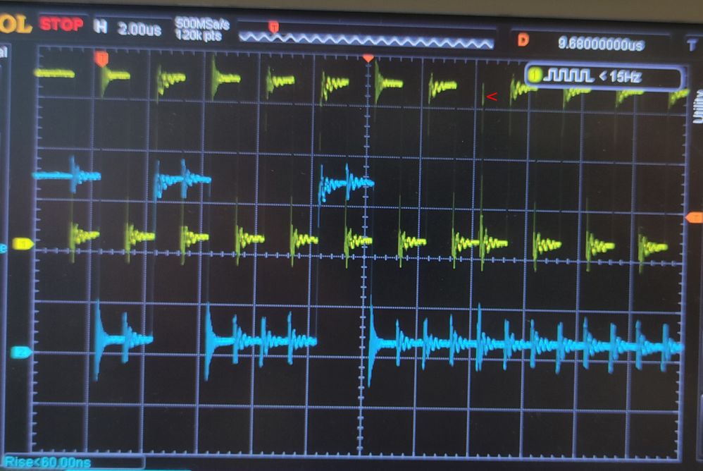 Zoomed-in on one byte transmission. 8th shortened clock marked with red arrow. clock: yellow. SDO: blue