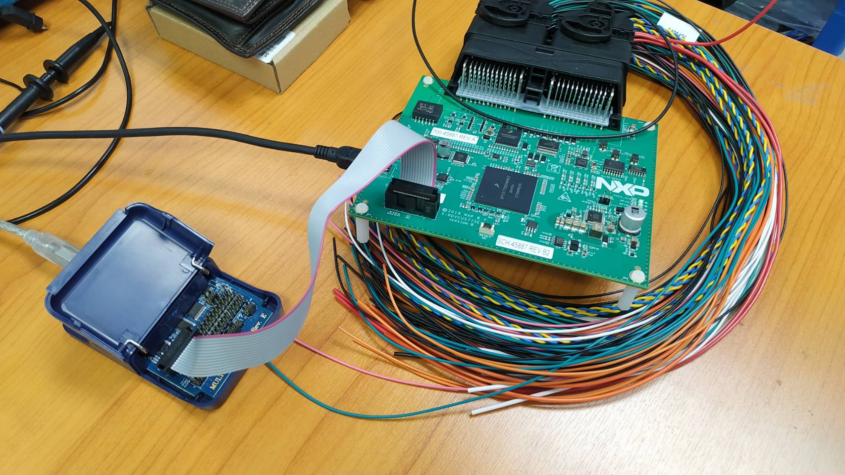 Solved: How to flash program to RDVCU5775EVM VCU+BMS board - NXP Community