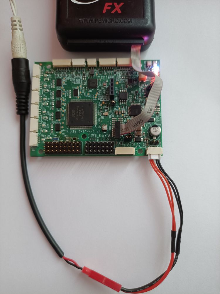 MR-CANHUBK344 external 12V and Multilink FX debugger - Copy.jpg MR-CANHUBK344 external 12V and Multilink FX debugger - Copy.jpg